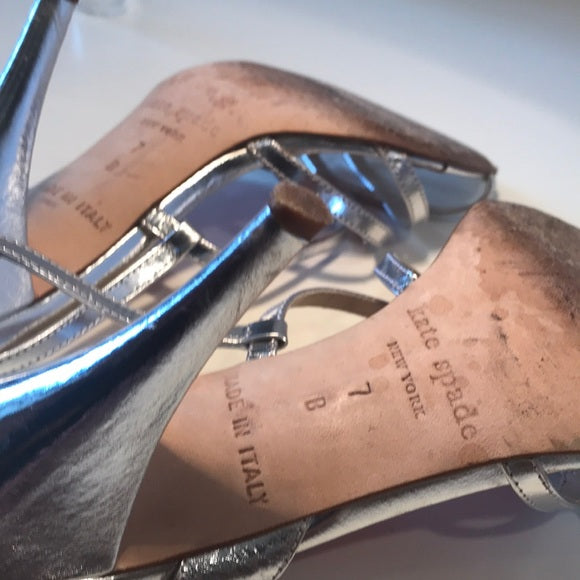 Kate Spade Silver Metallic Strappy Sandals Size 7
