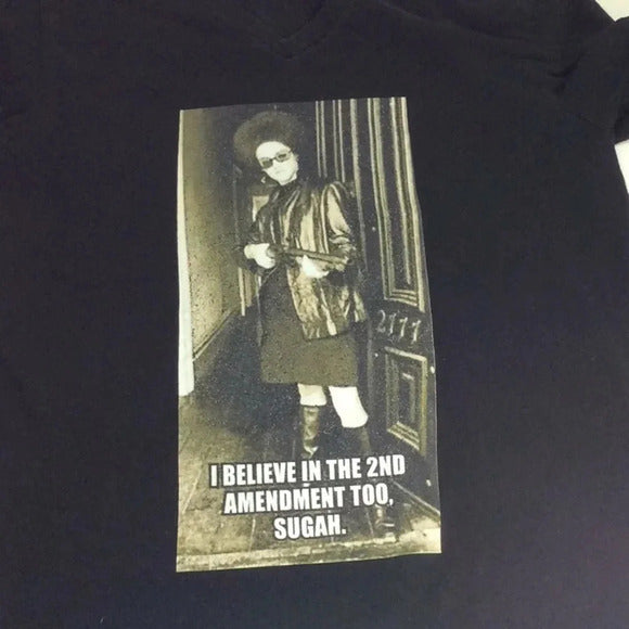 Angela Davis “I Believe In The 2nd Amendment Too, Sugah” Graphic Tee