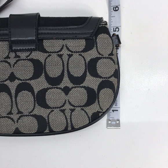 Coach Black & White Leather & Canvas Corner-Zip Wristlet • Women’s