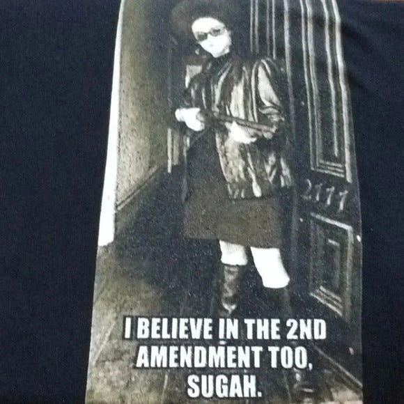 Angela Davis “I Believe In The 2nd Amendment Too, Sugah” Graphic Tee