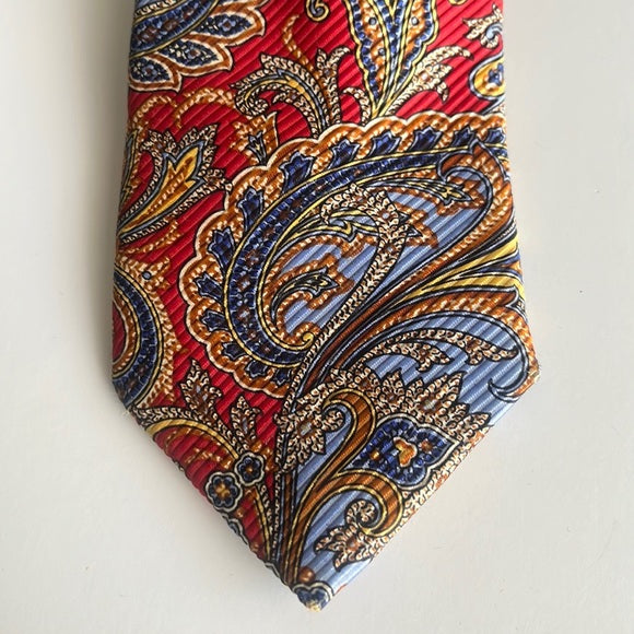 Bloomingdale's by Trafalgar Silk Paisley Tie