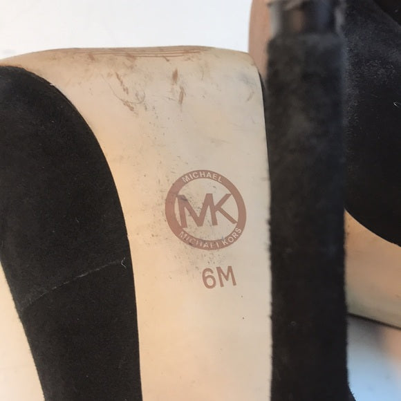Michael Kors Black Suede Bow Pumps with Gold Trim Size 6