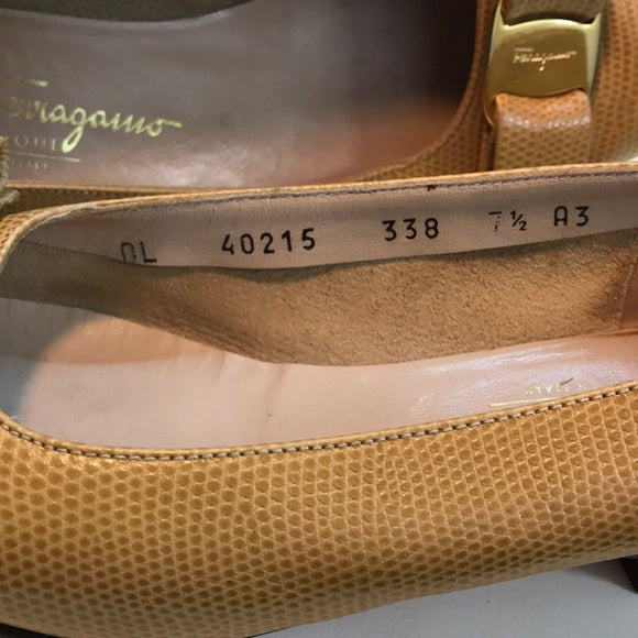 Salvatore Ferragamo Tan/Yellow Vera Pump Size 7.5