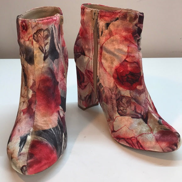 Liliana Red, Beige & Pink Tapestry Velour Booties Size 8