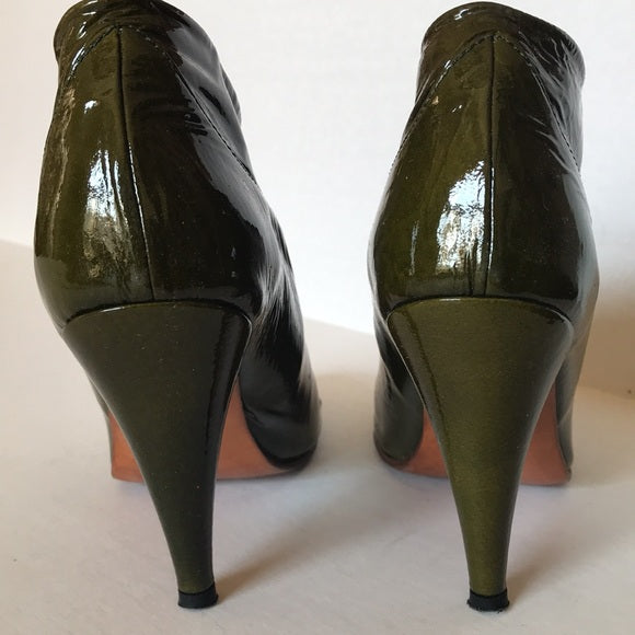 Mishka Vintage Army Green Leather Booties Size 8 in original box