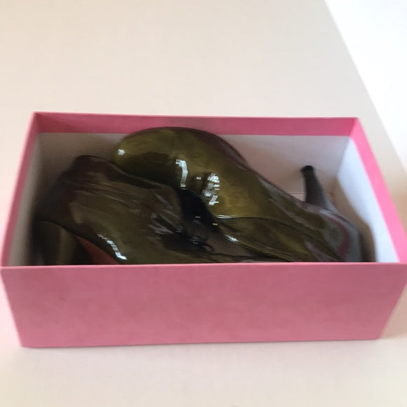 Mishka Vintage Army Green Leather Booties Size 8 in original box