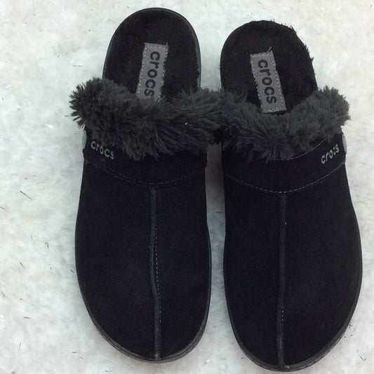 CROC Black & Gray Clogs with Fur Lining Size 7