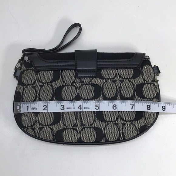 Coach Black & White Leather & Canvas Corner-Zip Wristlet • Women’s