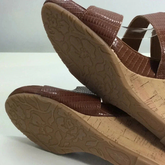 b.o.c Comfort Brown Wedge Sandals – Size 10 – Cushioned & Stylish